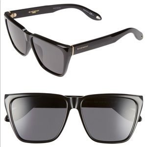 Gift and doesn’t fit my face